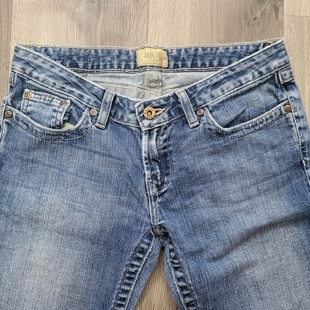 BKE Flared Blue Jeans for Women Size Large 28 x 33 1/2